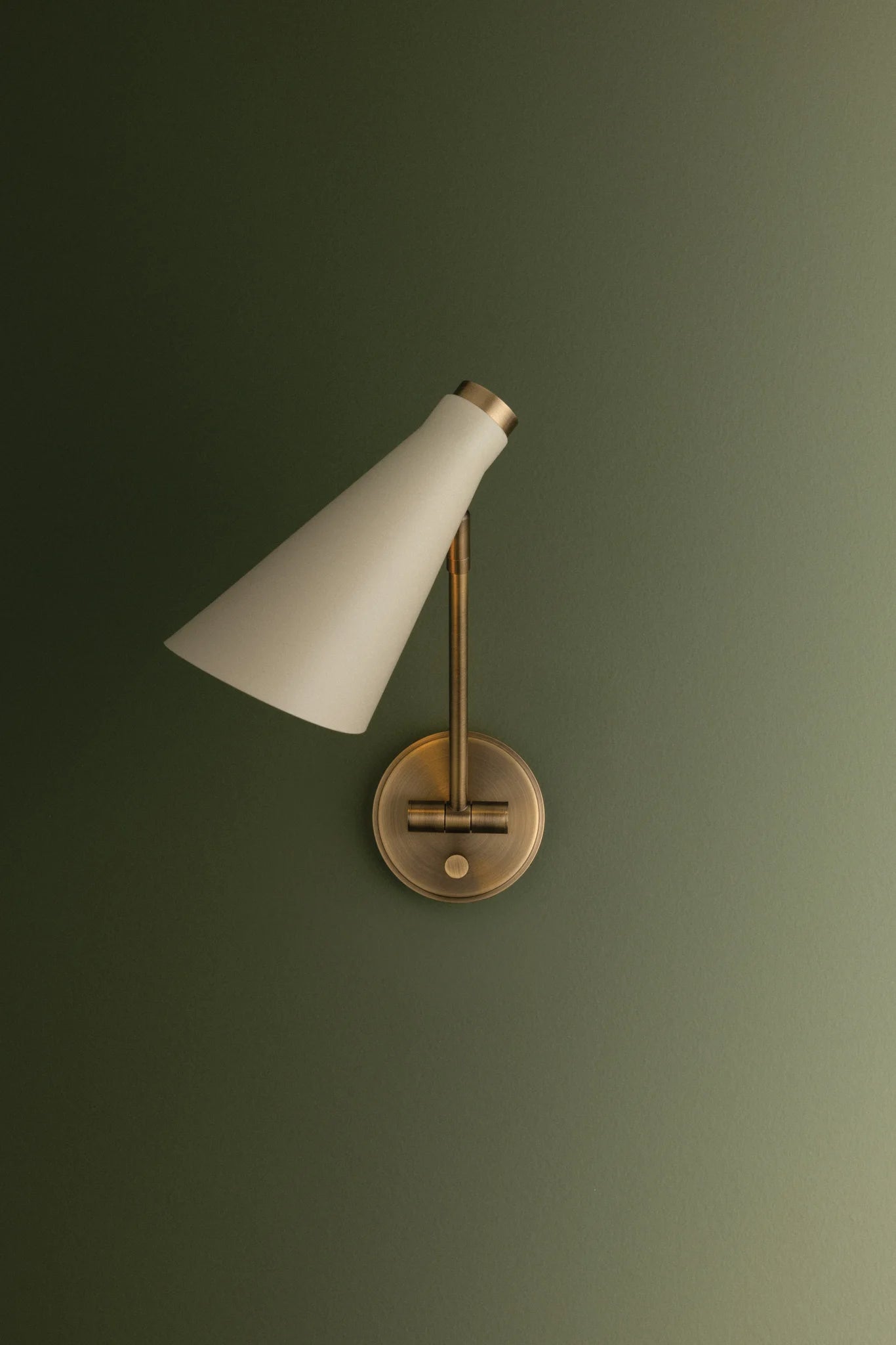 Andersen Wall Sconce