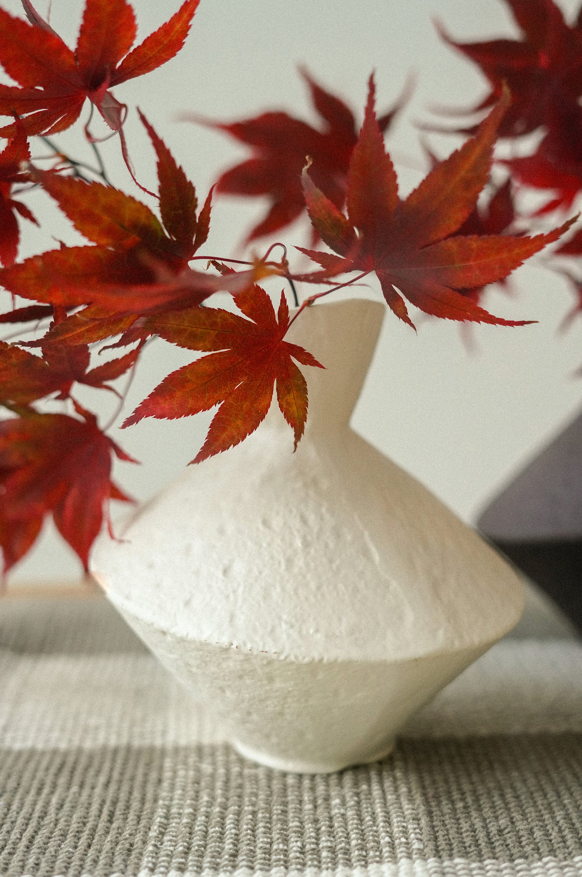 Slant Vase Cream