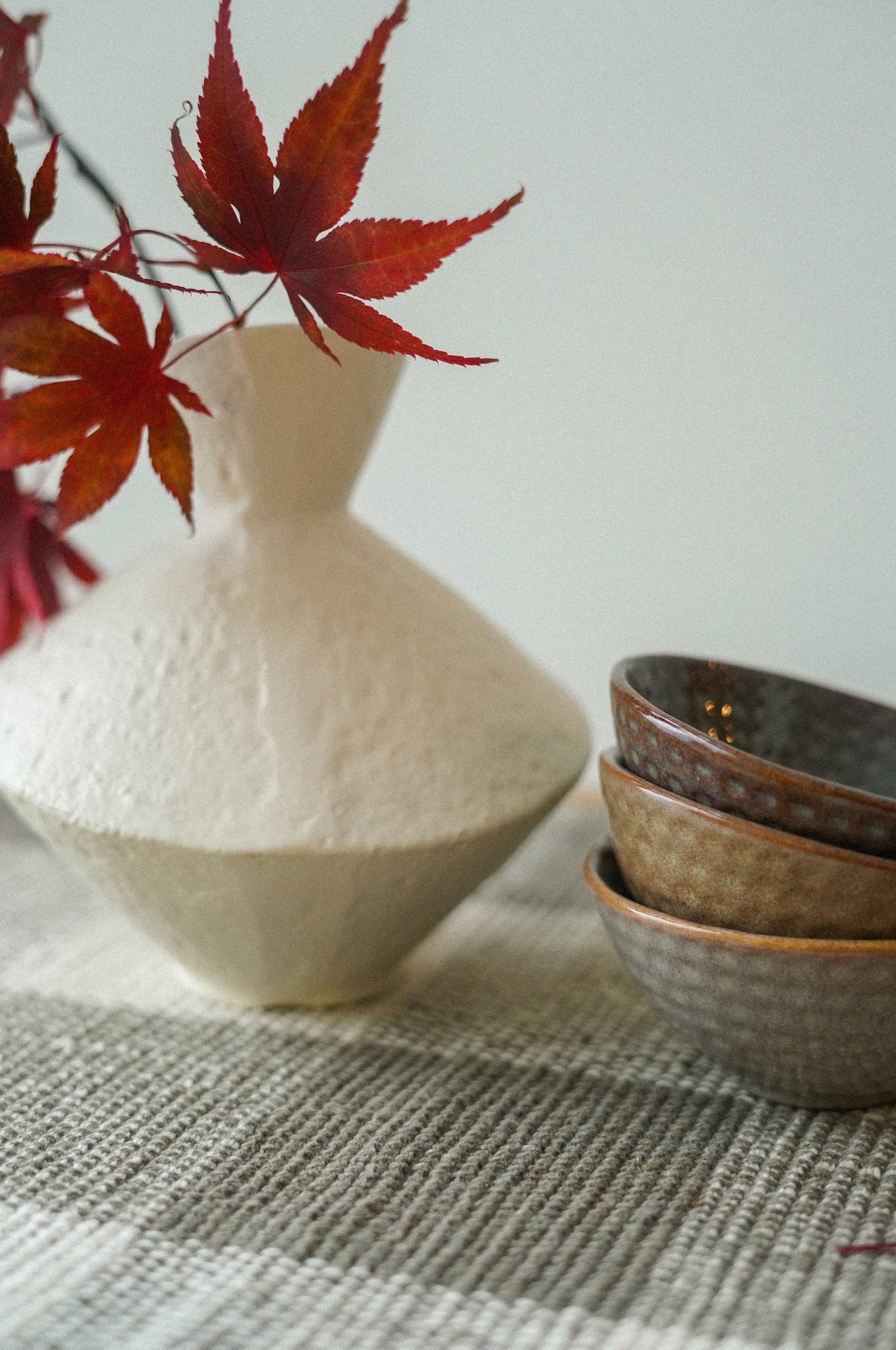 Slant Vase Cream