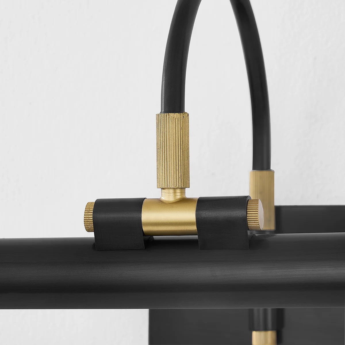 Elowen Picture Light