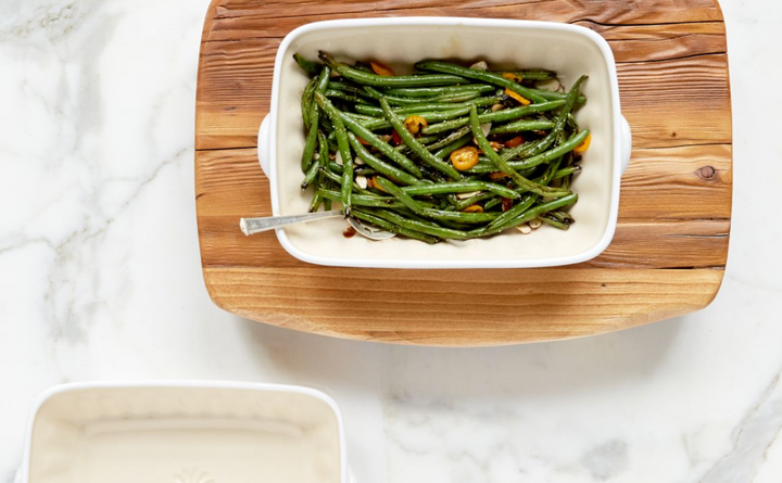 European Clay Baking Dish: Traditional Craftsmanship, Contemporary Style